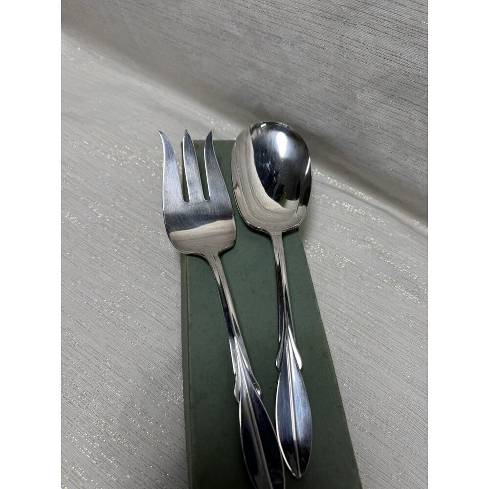 WM Rogers Mfg. Co Original Rogers Serving Spoon & Fork Ornate Decoration 8 7/8" - Picture 5 of 7
